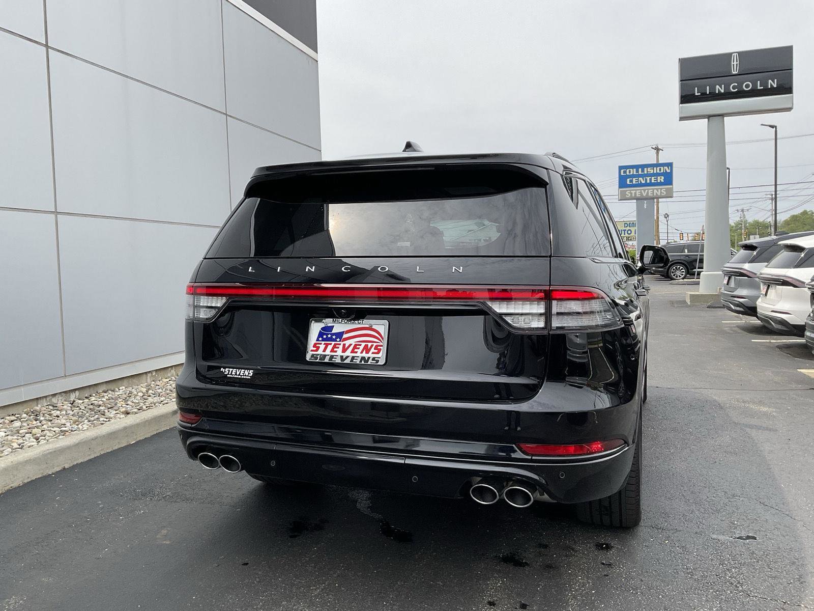 New 2025 Lincoln Aviator Reserve w/ Luxury Package image 5