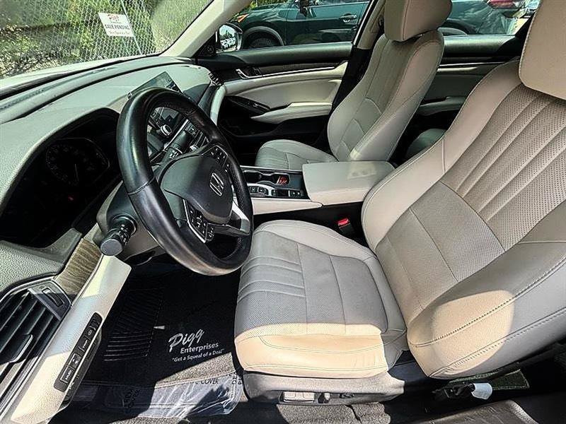 Used 2021 Honda Accord Touring image 34