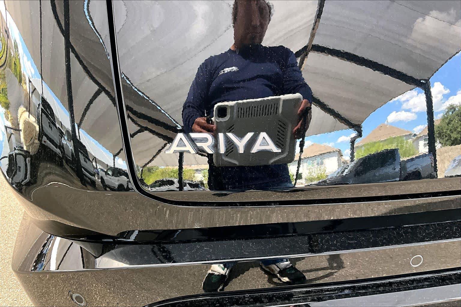 Certified 2023 Nissan Ariya FWD image 9