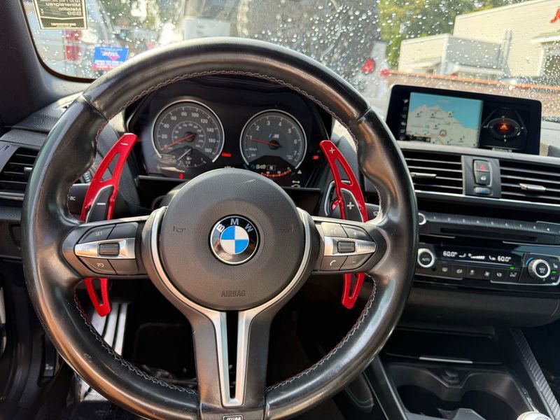 Used 2017 BMW M2 image 19