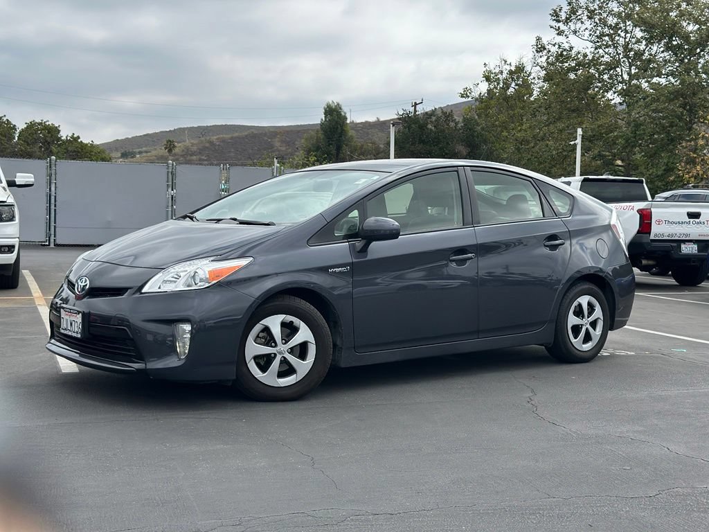 Used 2015 Toyota Prius Four w/ Deluxe Solar Roof Package FWD image 1