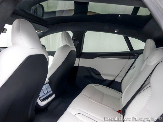 Used 2023 Tesla Model S Plaid image 15