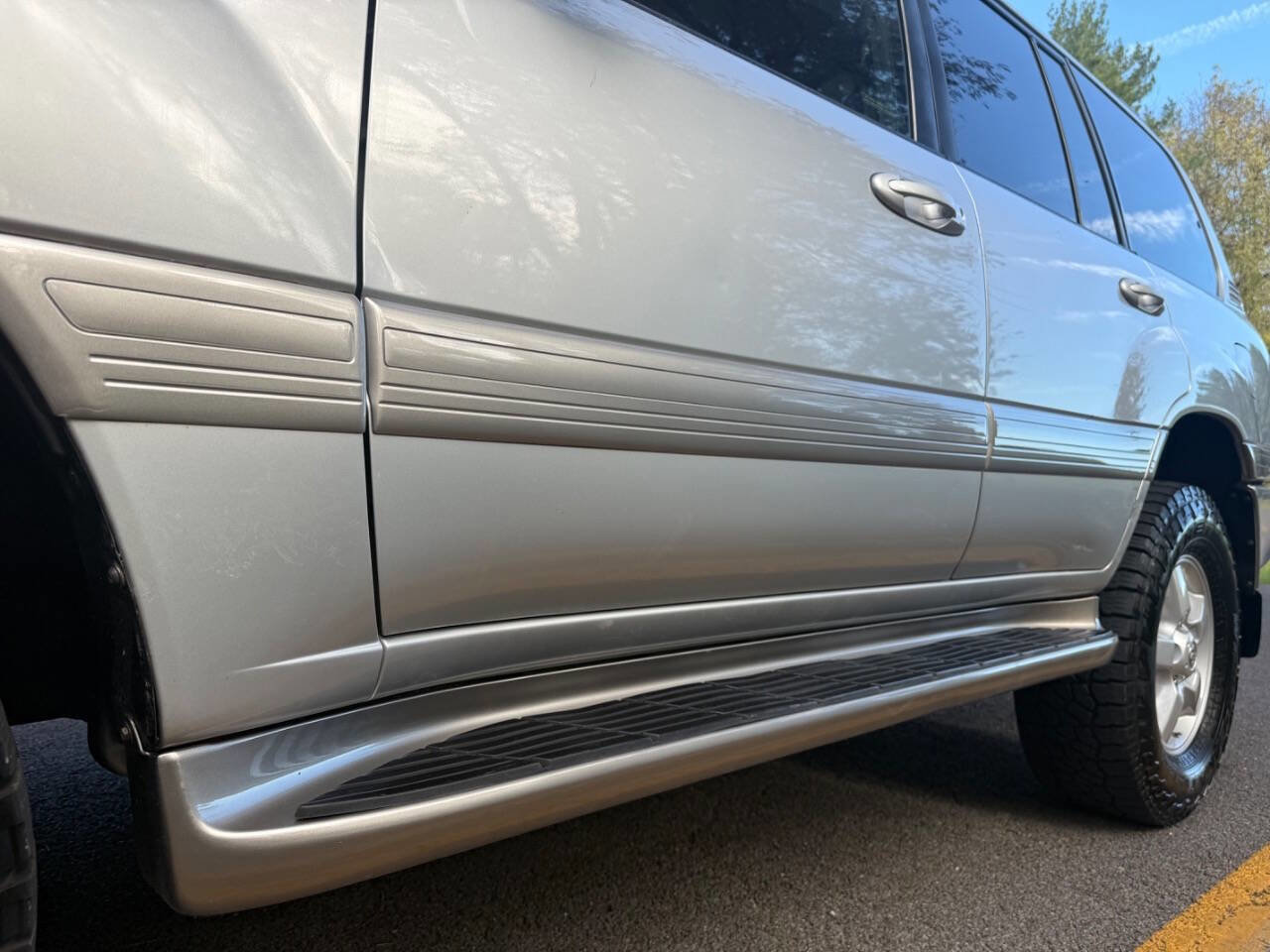 Used 2006 Toyota Land Cruiser image 12