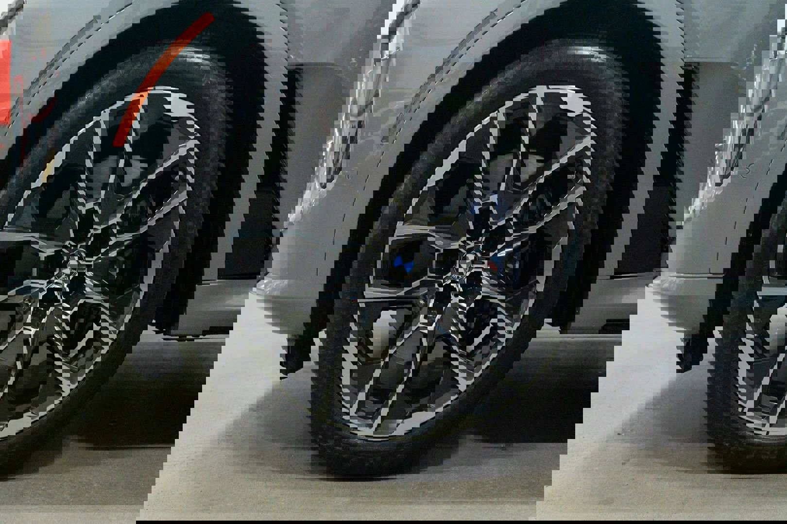 Used 2023 BMW X7 M60i image 15