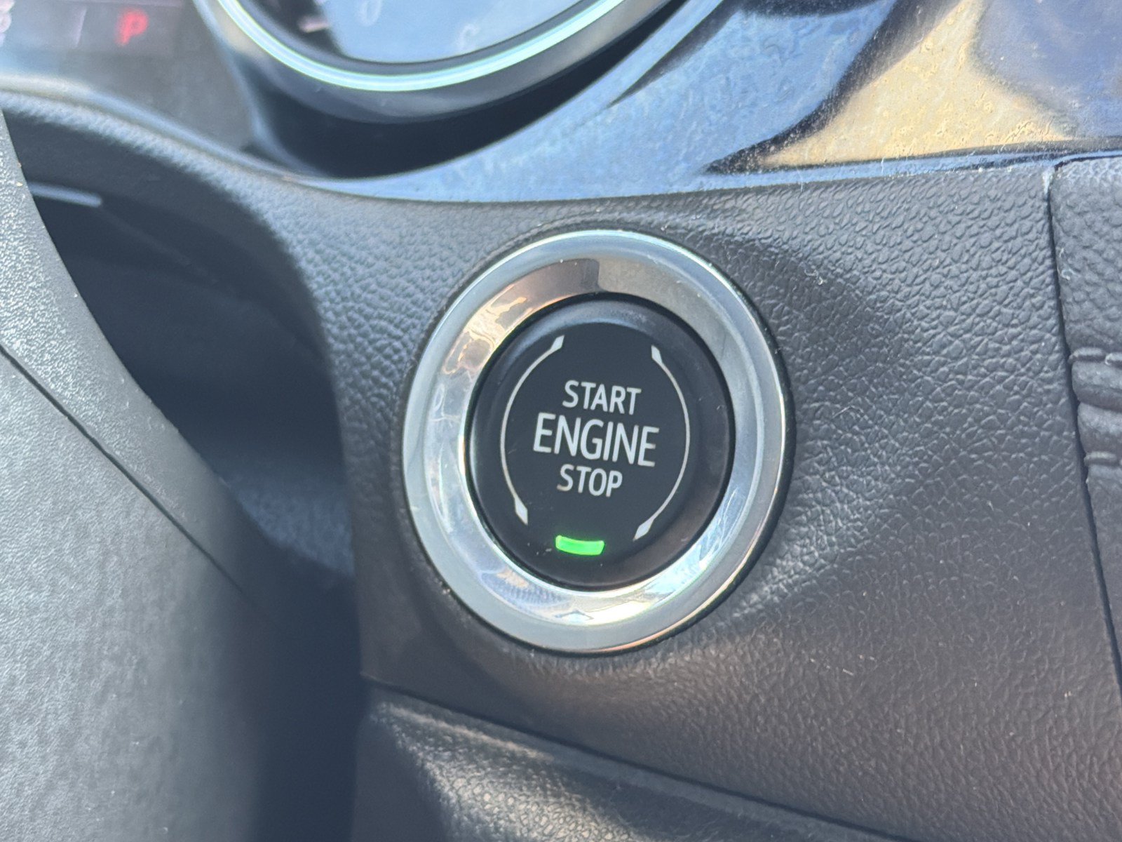 Used 2023 Buick Encore GX Essence w/ Experience Buick Package AWD/4WD image 28