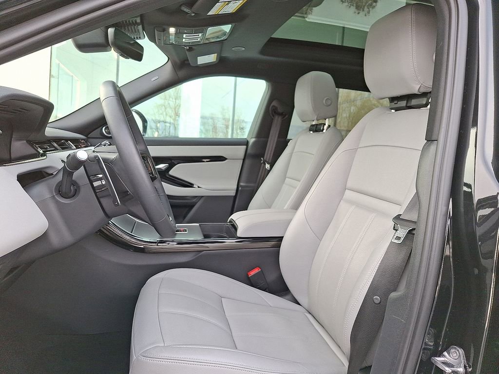 Certified 2026 Land Rover Range Rover Evoque S image 13