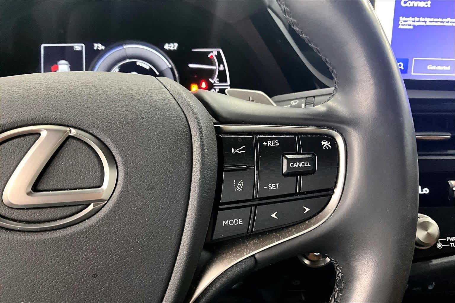 Used 2023 Lexus ES 300h w/ Premium Package FWD image 25