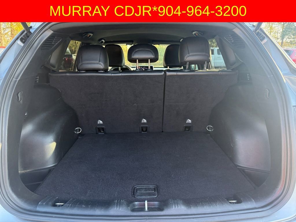 Used 2024 Jeep Compass Latitude image 30