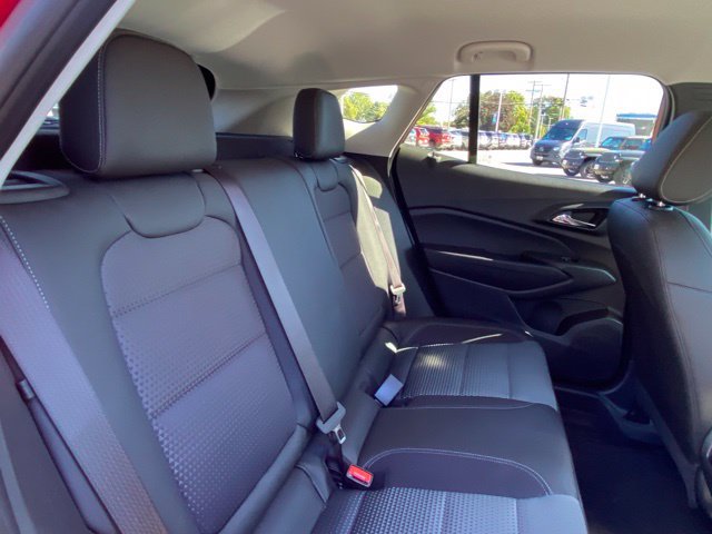 Used 2026 Chevrolet Trax LT w/ Driver Confidence Package FWD image 23