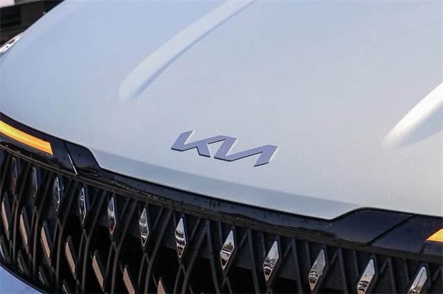 New 2026 Kia Carnival EX image 6