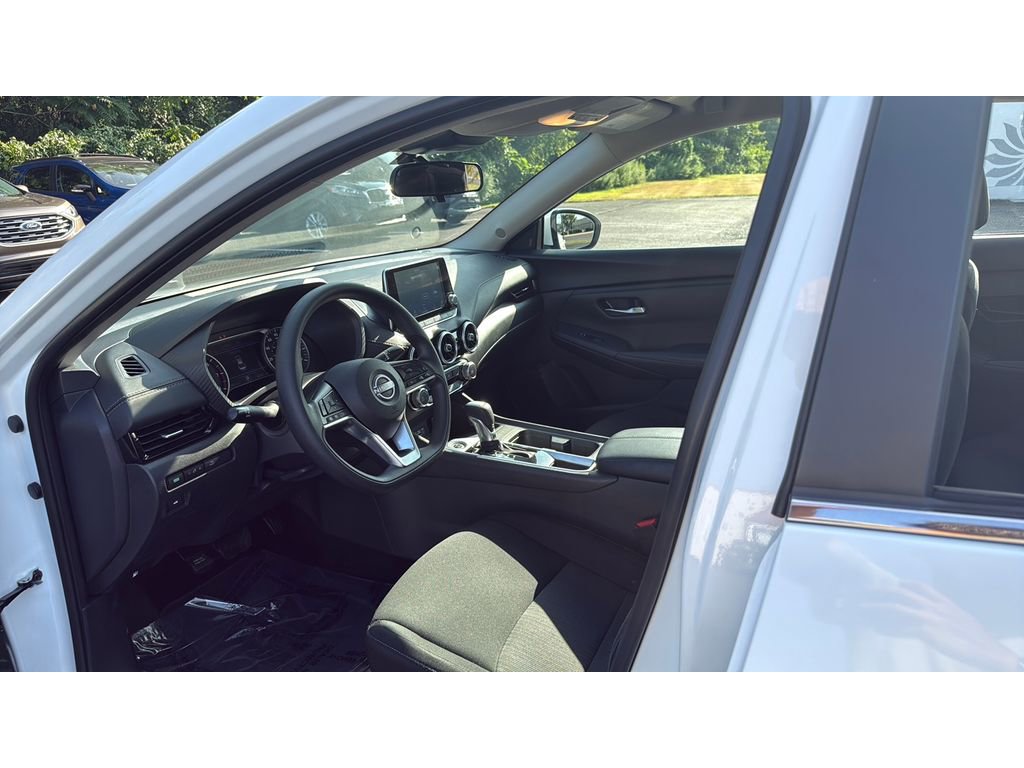 Used 2024 Nissan Sentra SV image 23