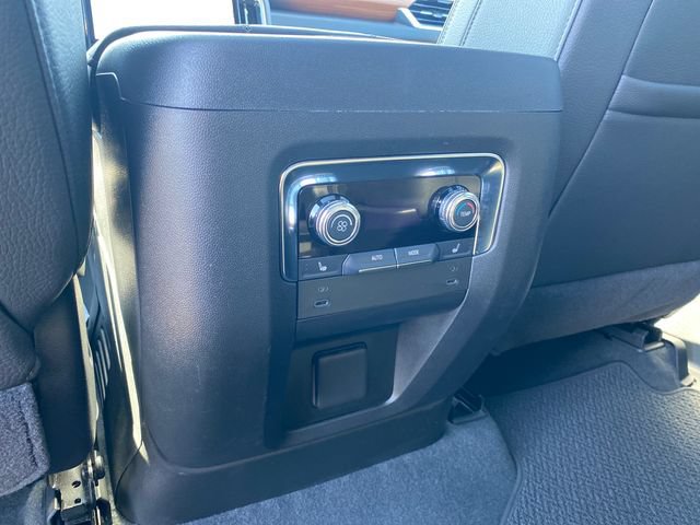 Certified 2025 GMC Yukon Denali w/ Sun & Power Step Package AWD/4WD image 22