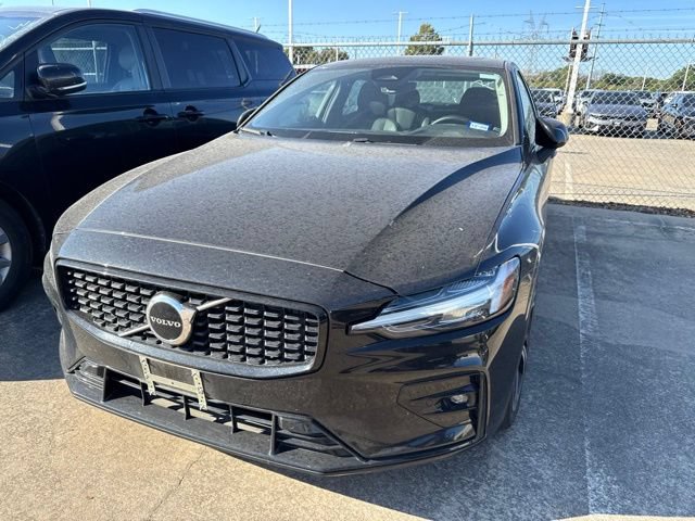 Used 2024 Volvo S60 B5 Core FWD video 1
