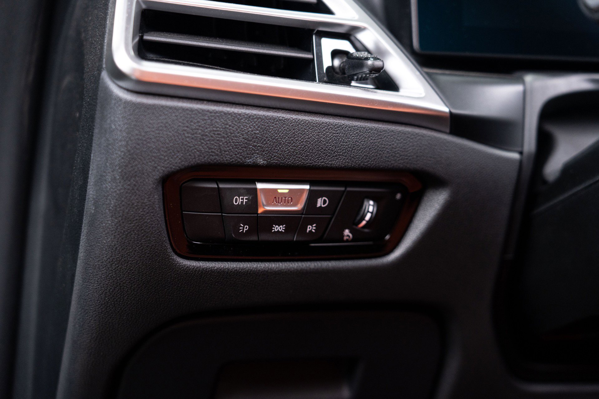 Used 2025 BMW M4 xDrive Competition image 70