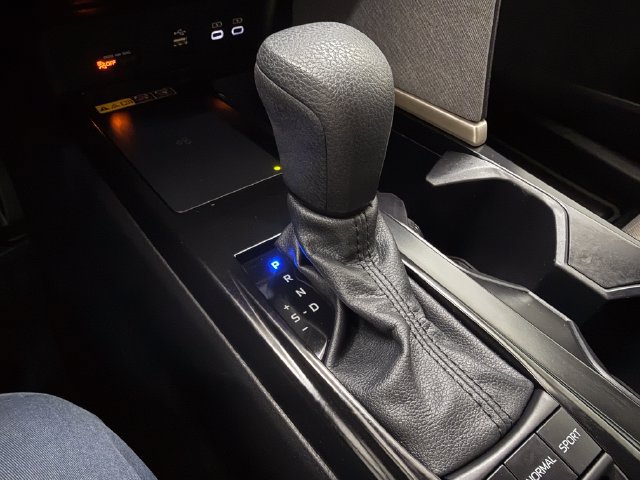 Used 2026 Toyota Camry LE w/ Convenience Package FWD image 20