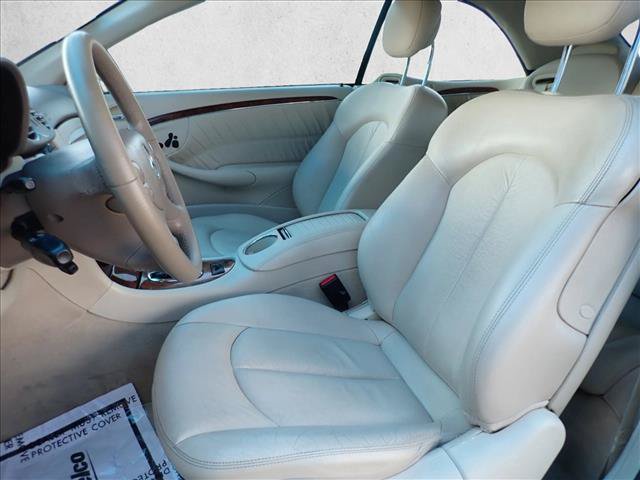 Used 2009 Mercedes-Benz CLK 350 Cabriolet image 10