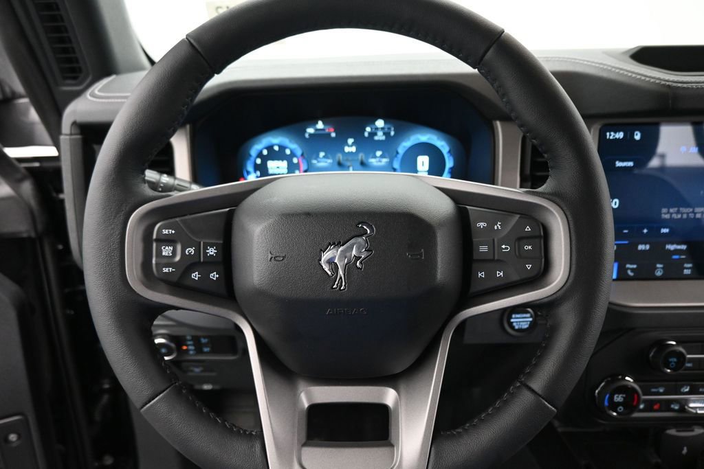 New 2026 Ford Bronco Outer Banks AWD/4WD image 15