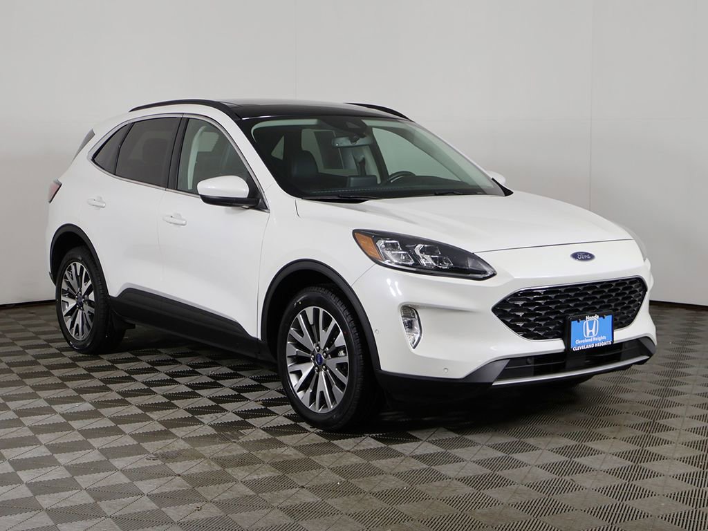 Used 2022 Ford Escape Titanium w/ Class II Trailer Tow Package AWD/4WD image 53