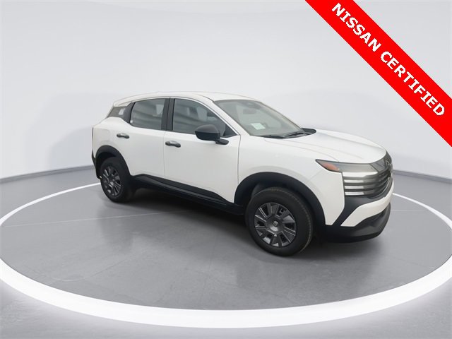 Used 2025 Nissan Kicks S image 2