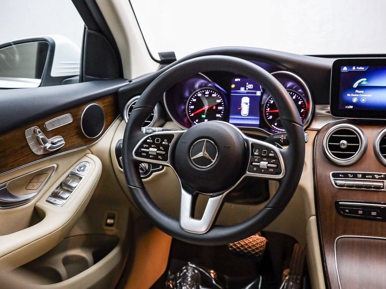 Used 2022 Mercedes-Benz GLC 300 image 16