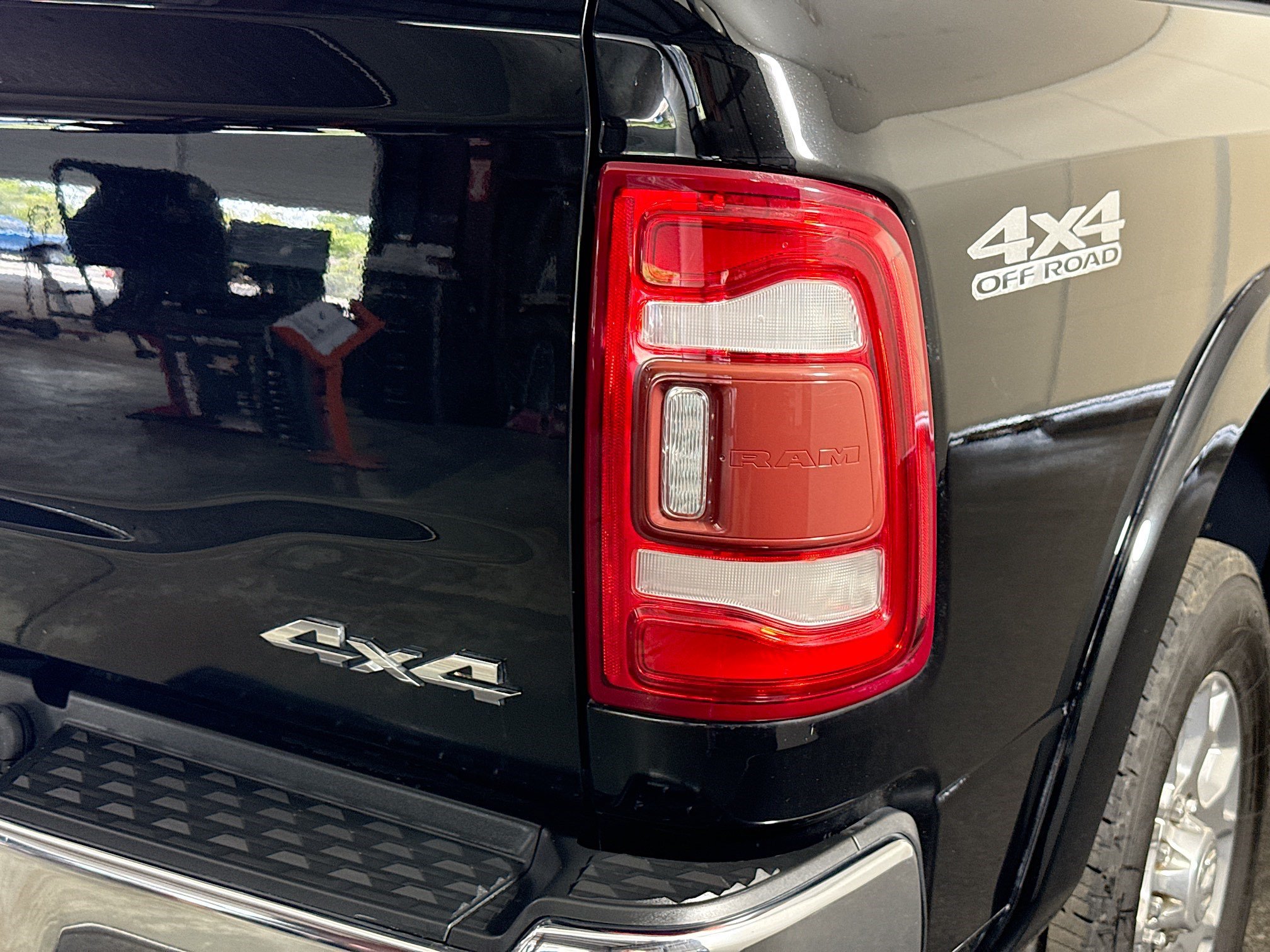 Used 2021 RAM 2500 Laramie AWD/4WD image 33