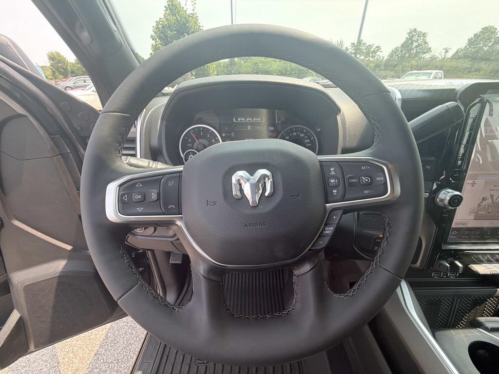 New 2026 RAM 2500 Big Horn AWD/4WD image 10