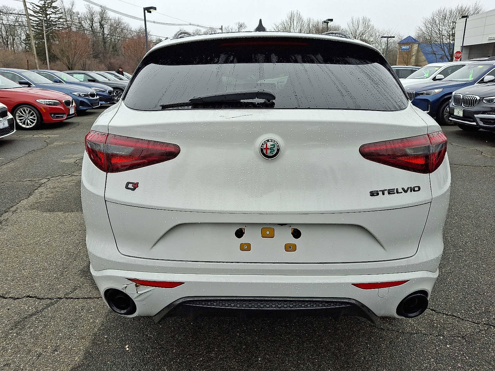 Used 2022 Alfa Romeo Stelvio Veloce image 6