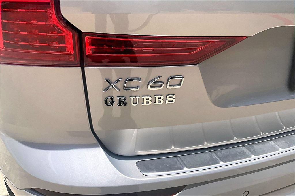 Certified 2023 Volvo XC60 B5 Plus w/ Climate Package AWD/4WD image 43