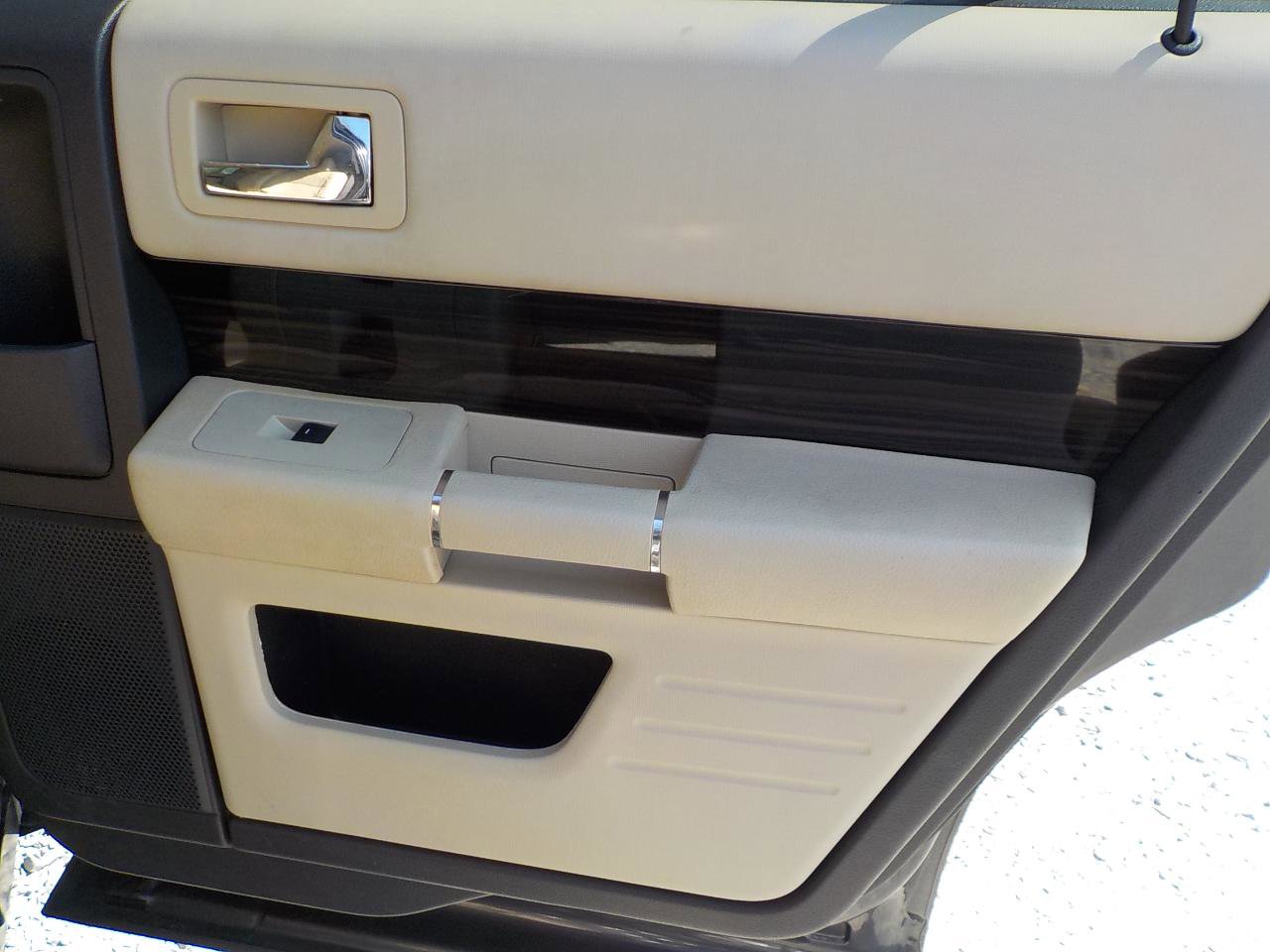 Used 2015 Ford Flex SEL w/ Equipment Group 202A image 21