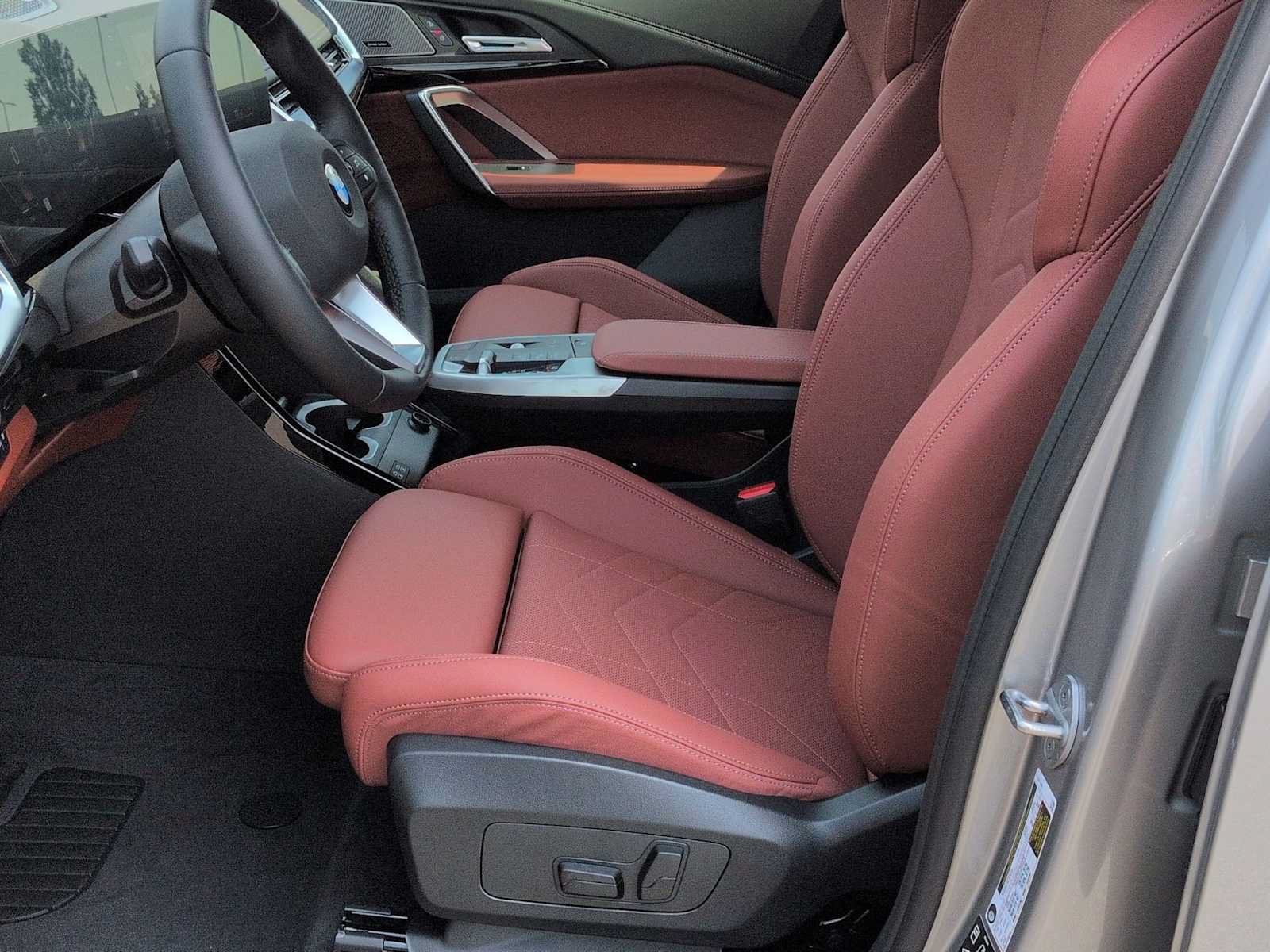 New 2026 BMW X1 xDrive28i w/ Convenience Package AWD/4WD image 17