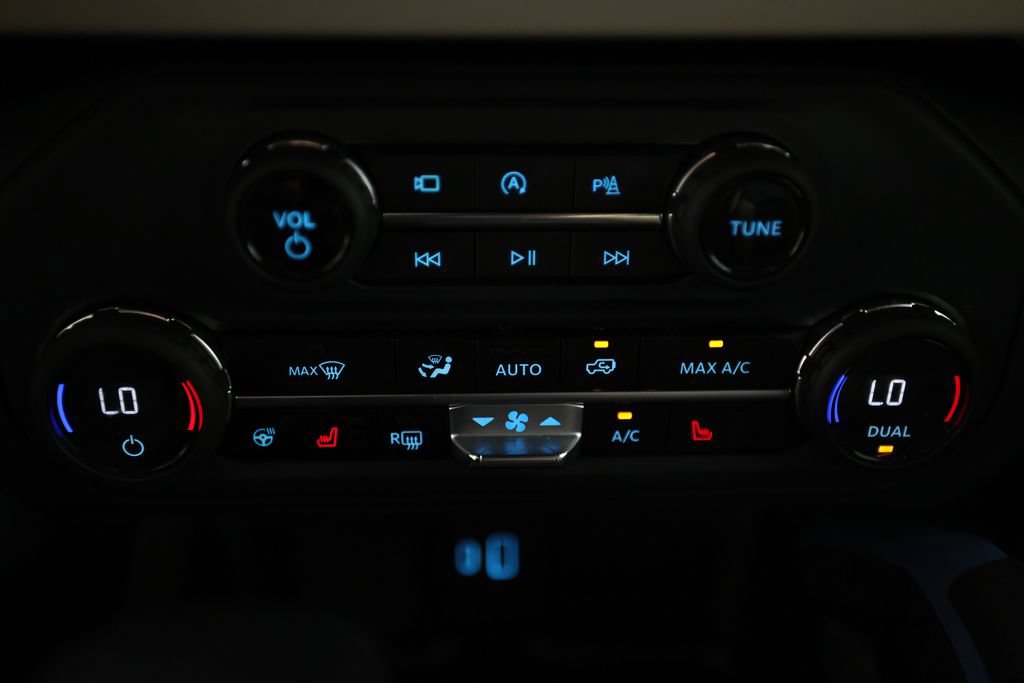 Used 2023 Ford Bronco Wildtrak AWD/4WD image 24