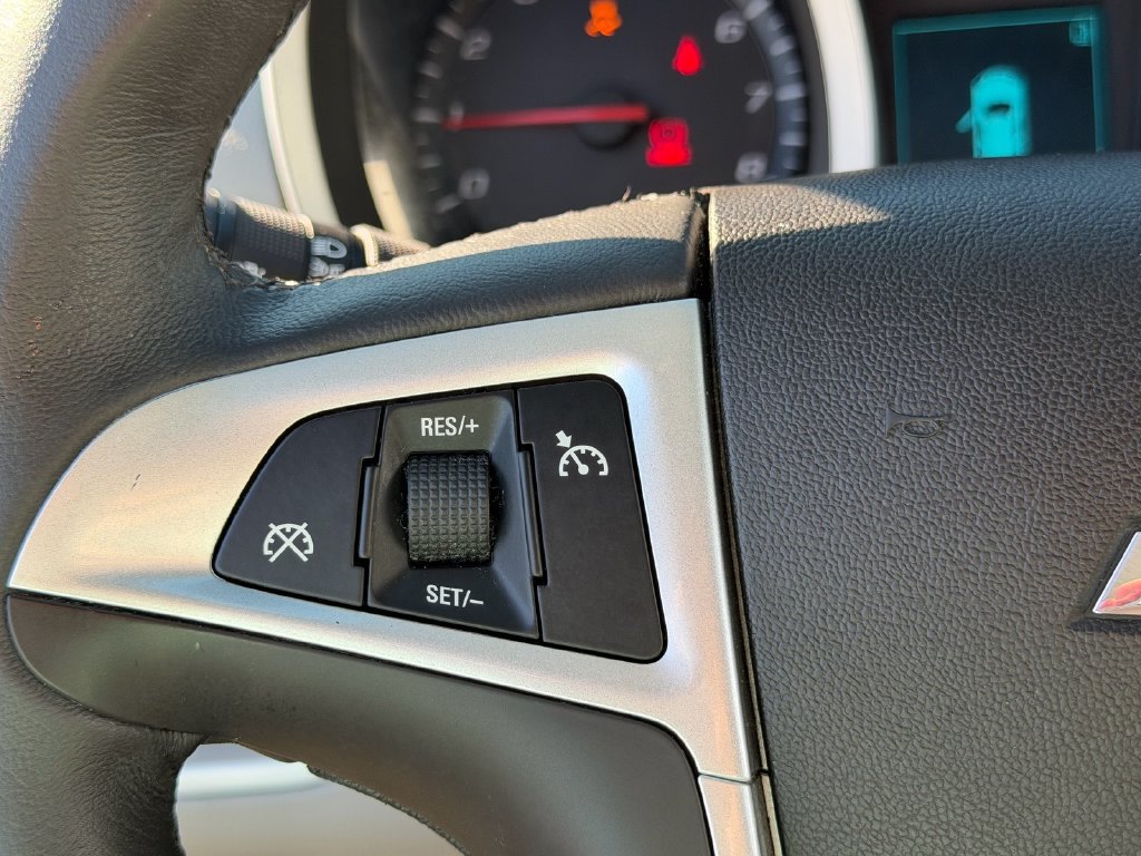 Used 2011 Chevrolet Equinox LTZ FWD image 24