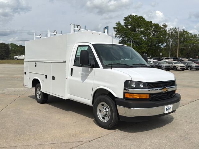 New 2026 Chevrolet Express 3500 w/ Power Convenience Package RWD image 3