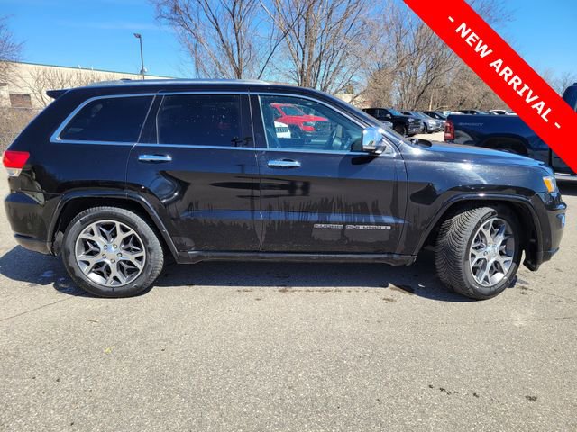 Used 2020 Jeep Grand Cherokee Overland image 2