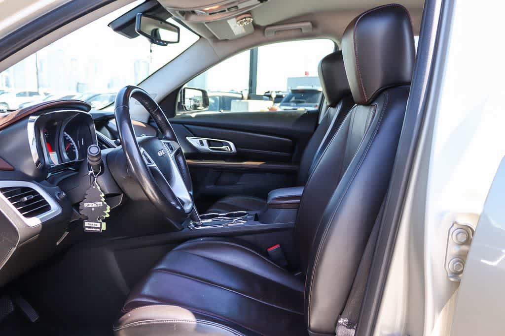 Used 2015 GMC Terrain SLT FWD image 16