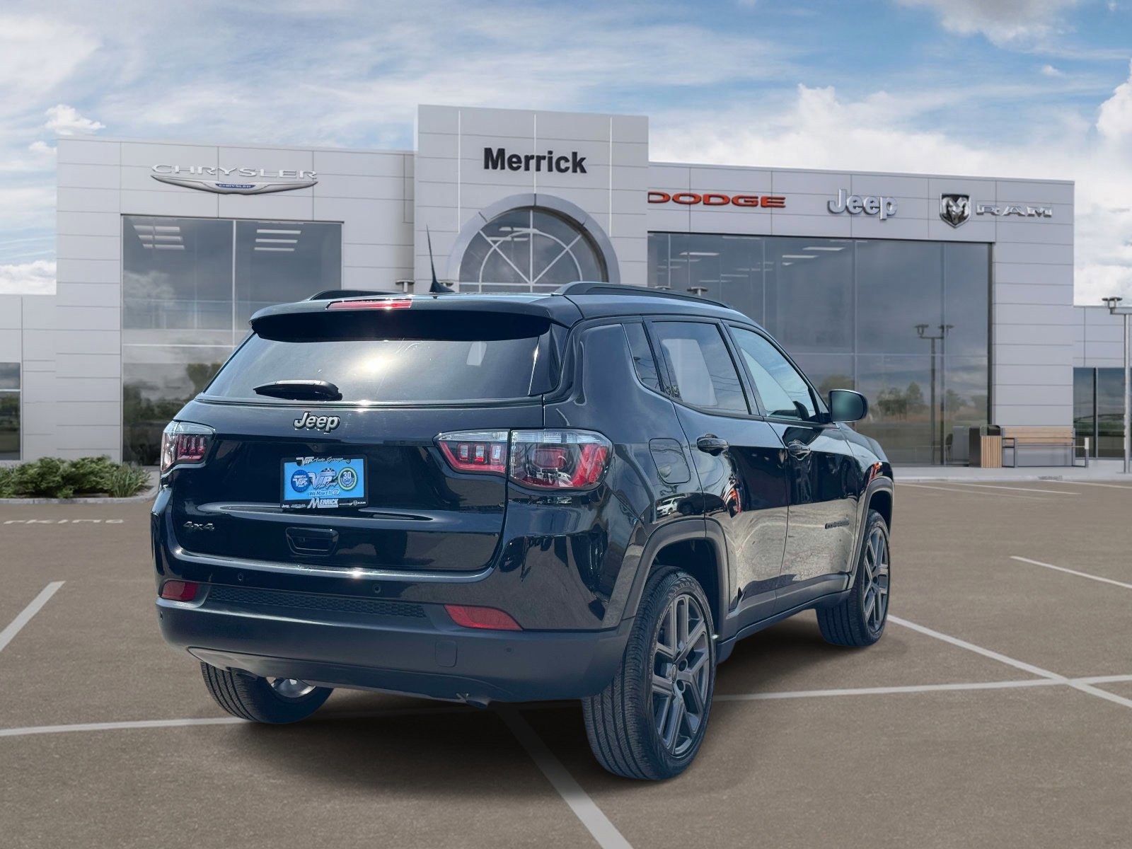 Used 2025 Jeep Compass Limited w/ Sun & Sound Group AWD/4WD image 6