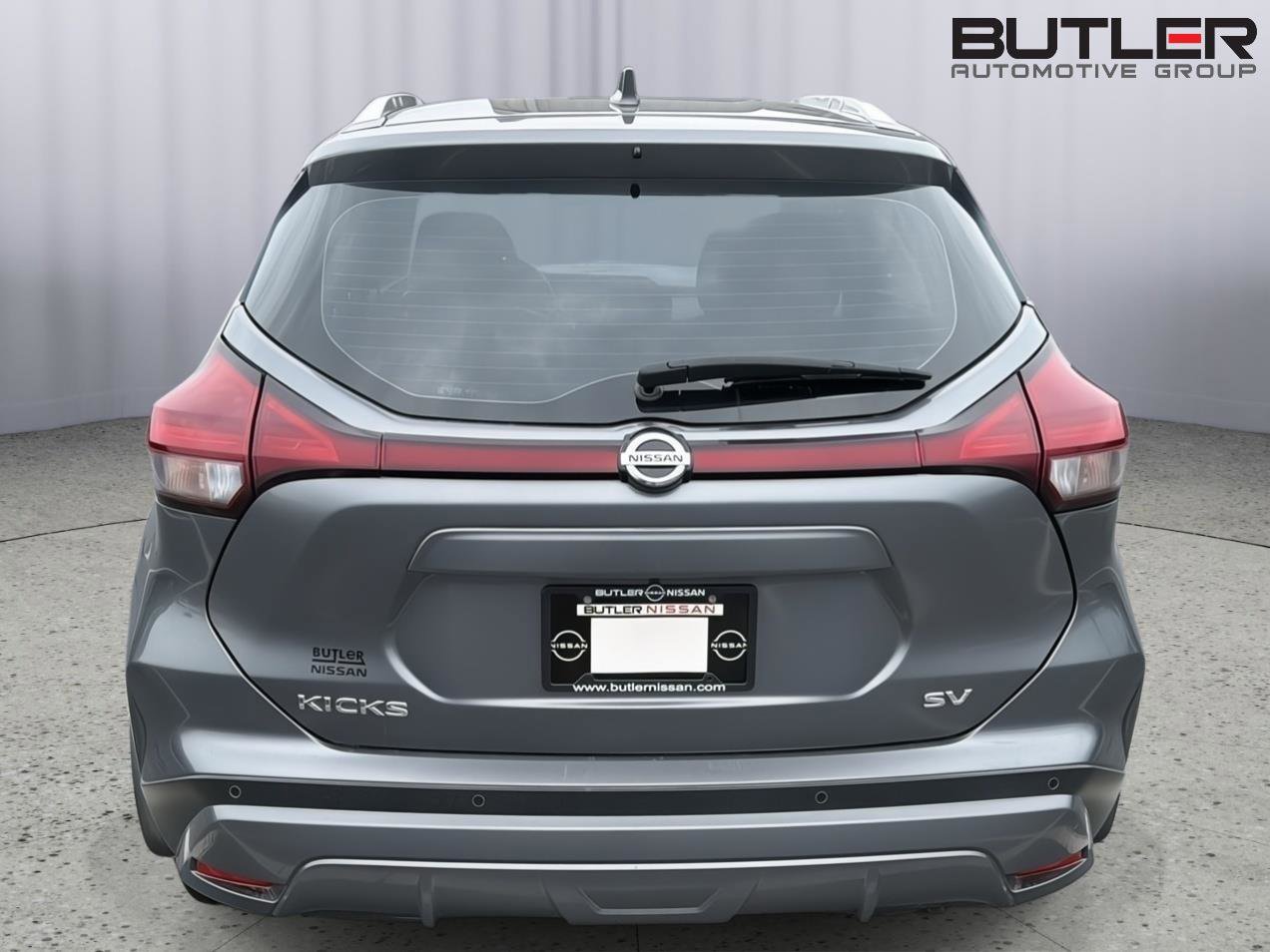 Used 2021 Nissan Kicks SV FWD image 5