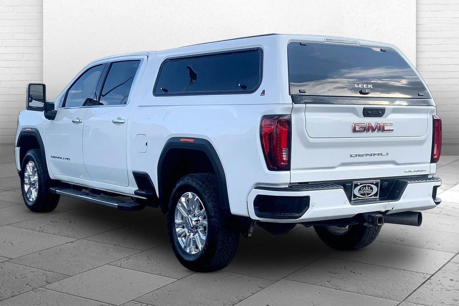 Used 2021 GMC Sierra 2500 Denali w/ Denali Ultimate Package AWD/4WD image 11