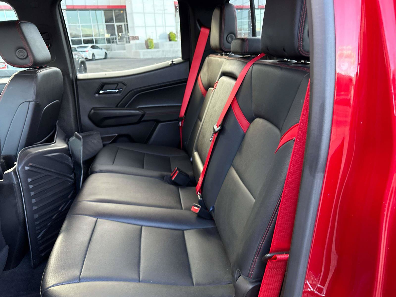 Used 2023 Chevrolet Colorado Z71 w/ Z71 Convenience Package 2 AWD/4WD image 13