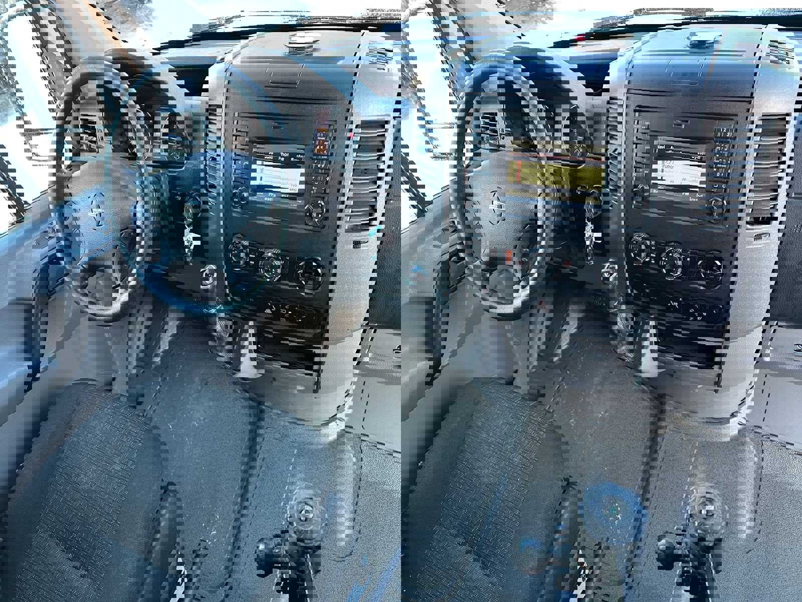 Used 2016 Freightliner Sprinter 2500 image 11