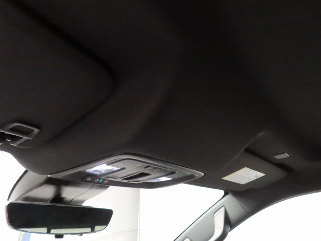 Used 2022 GMC Sierra 1500 AT4 w/ AT4 Premium Package AWD/4WD image 29