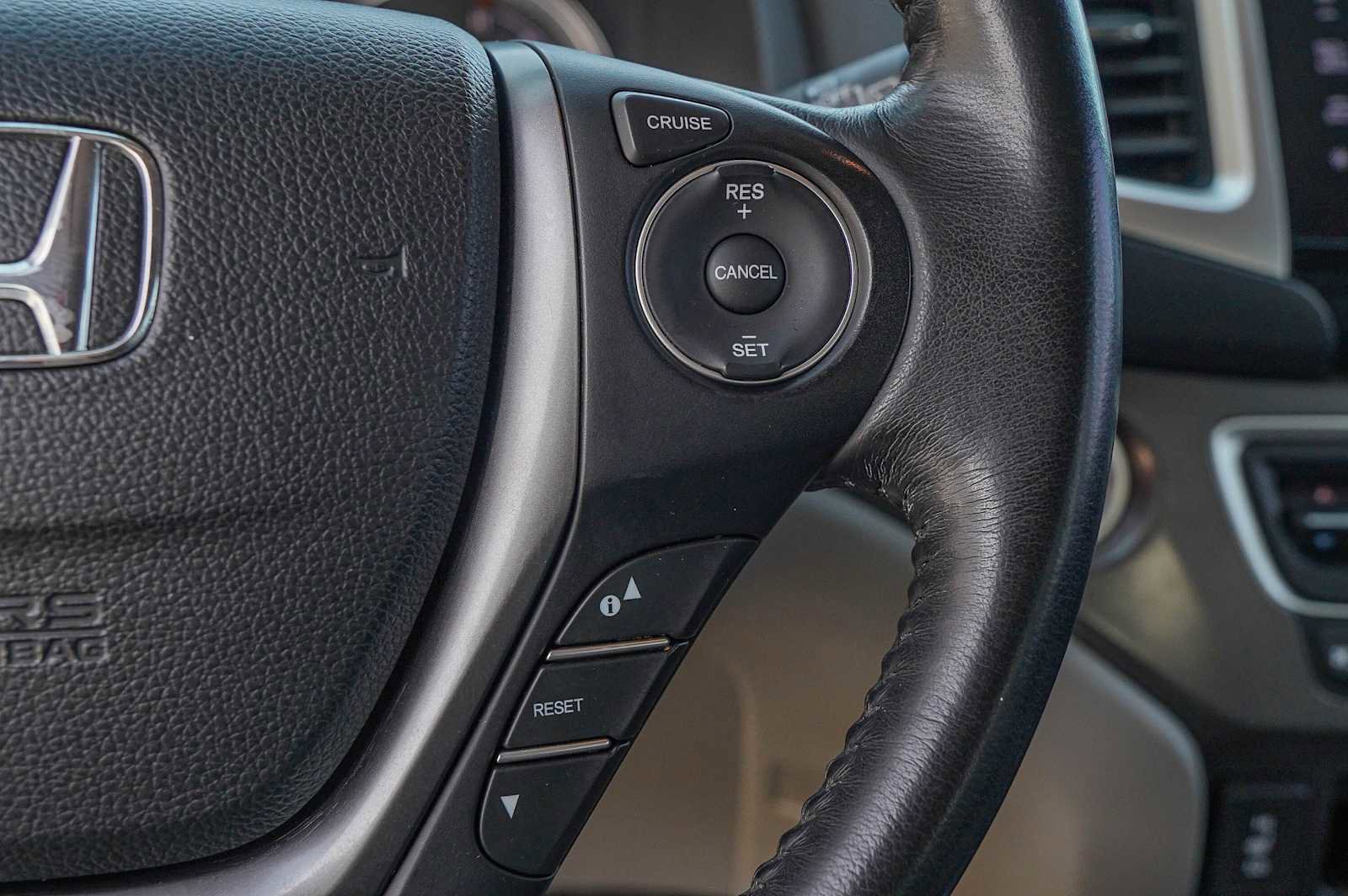 Used 2017 Honda Pilot EX-L image 14