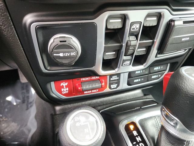 Used 2024 Jeep Wrangler Unlimited Rubicon image 30