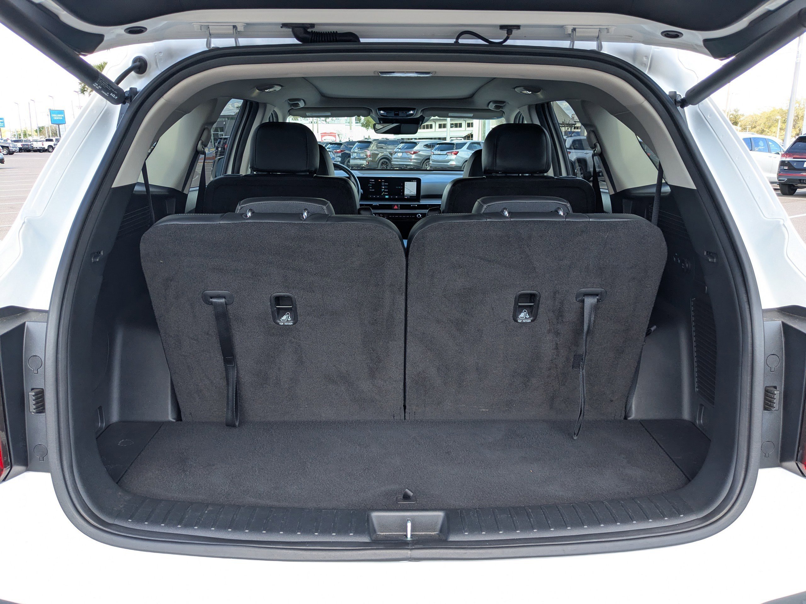 Used 2024 Kia Sorento SX image 12