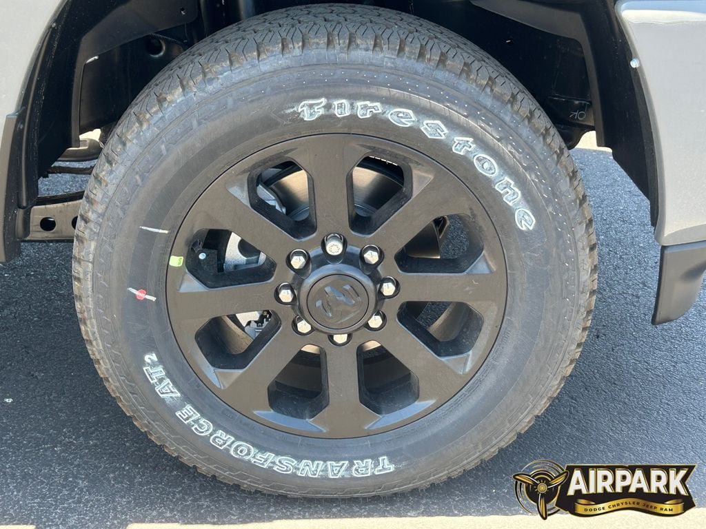 New 2026 RAM 2500 Laramie AWD/4WD image 10