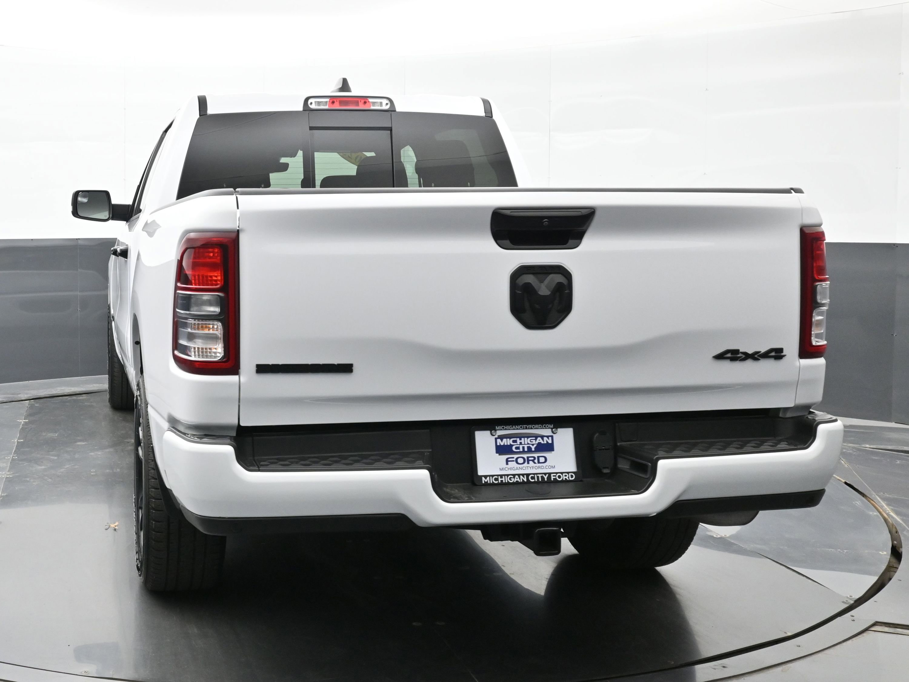 Used 2023 RAM 1500 Big Horn AWD/4WD image 2