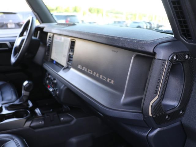 Used 2025 Ford Bronco Badlands AWD/4WD image 13