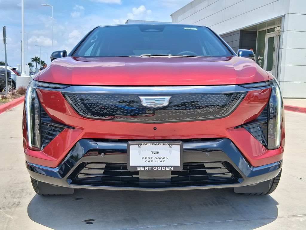 New 2026 Cadillac Optiq Sport 1 w/ LPO, ONYX Package RWD image 2