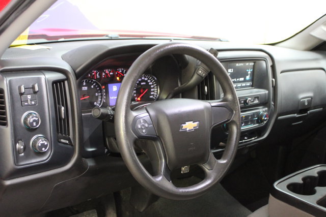 Used 2018 Chevrolet Silverado 1500 Custom w/ Custom Value Package AWD/4WD image 14