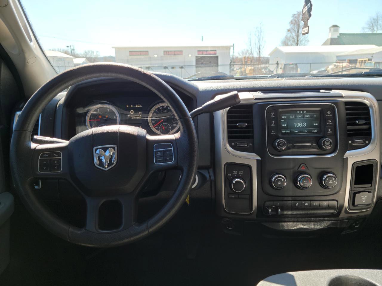 Used 2017 RAM 2500 SLT image 10